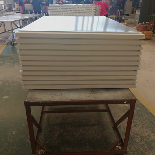 空調機組檢修門